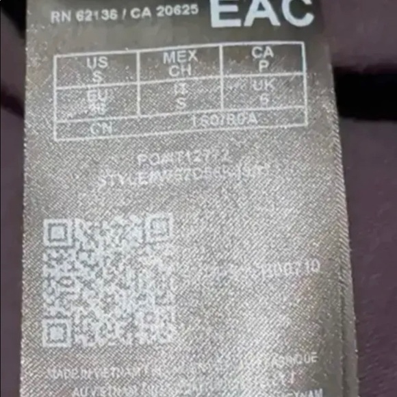 Black skirt guess - Picture 8 of 9